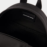 Punch Mini Sling黑色尼龙材质肩背包