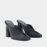Pia Mule - Cult Gaia - Silk - Black