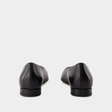 Emilie Ballerinas 皮质芭蕾舞鞋