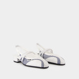 Sling Back Peachy 皮质凉鞋