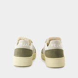 V 82 Sneakers - Veja - Leather - White