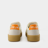 V 82 Sneakers - Veja - Leather - White