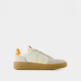 V 82 Sneakers - Veja - Leather - White