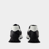 Sprint Runner 黑白拼色小牛皮厚底运动鞋