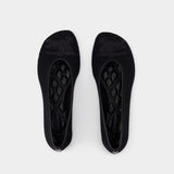 黑色小羊皮镂空芭蕾舞鞋