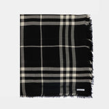 Burberry Giant Check 黑色羊毛围巾