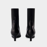 The Mid Heel 低跟皮质踝靴