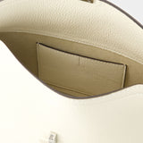 T Lock奶白色小牛皮T型锁手拿包