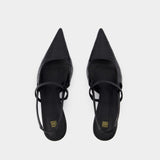 Slingback The Sharp 皮质低跟凉鞋