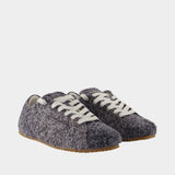 Tact Runner Sneakers - Axel Arigato - Leather - Grey