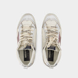 Sneakers Mid Star 中帮皮质星星做旧小脏鞋