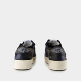 Stardan Sneakers - Golden Goose Deluxe Brand - Leather - Blue