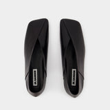 Jil Sander 吉尔桑达 Ballerinas 皮质芭蕾舞鞋