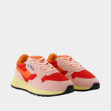 Sneakers Reelwind Low - Autry - Suede - Pink