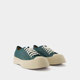 玛尼 Marni Lace Up Sneakers 皮质宽头鞋