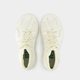 Tossu Sneakers 合成材质运动鞋