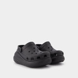 Crocs Classic Crush Clog 厚底洞洞鞋泡芙 男女同款外穿