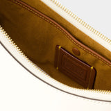 Mira  白垩色光面小牛皮 Hobo 腋下包