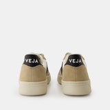 Sneakers V-10 皮质运动鞋 男士
