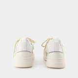 Isabel Marant Kindsay Gd白色皮质运动鞋
