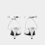 Seal Heeled 银色绑带小羊皮金属高跟鞋