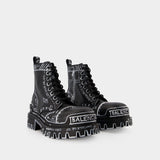 Strike L20 Ankle Boots - Balenciaga - Black/White - Leather