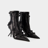 Balenciaga Cagole Bootie H90黑色皮质及踝高跟靴