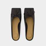 Jacquemus Ballerina Mules 皮质芭蕾舞鞋