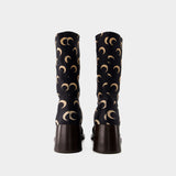 Marine Serre All Over Moon Jersey 黑色皮质高跟靴