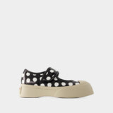 玛尼 Marni Mary Jane Sneakers 玛丽珍牛皮运动鞋