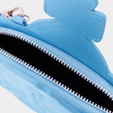 Nano Orb 皮质斜挎包