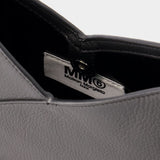 Accordion Baguette Hobo Bag - MM6 Maison Margiela - Leather - Black