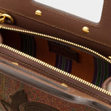 Top Handle 棕色光面小牛皮斜挎包