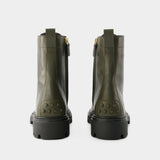 Tod's Gomma Pesante 亮面小牛皮短靴