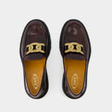 Tod's Gomma Pesante 亮面小牛皮乐福鞋