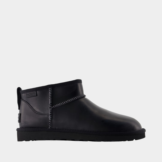 Classic Ultra Mini Lthr Regen Ankle Boots - UGG - Leather - Black