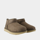 Classic Ultra Mini Ankle Boots - UGG - Leather - Green