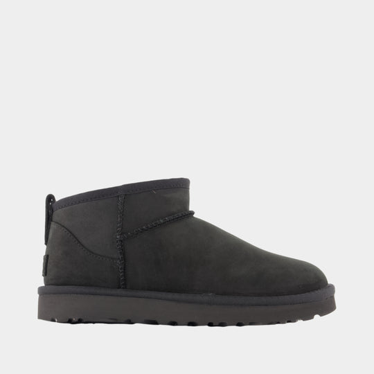 W Classic Ultra Mini Nubuck Ankle Boots - UGG - Leather - Black