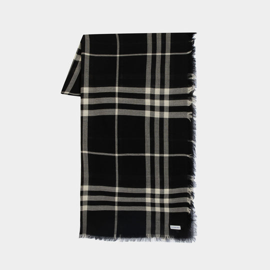 Burberry Giant Check 黑色羊毛围巾
