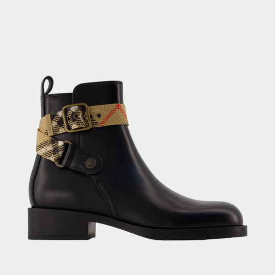 Lf Huntley 25 Ankle Boots - Burberry - Leather - Black