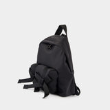 Bow Front Backpack黑色尼龙双肩背包