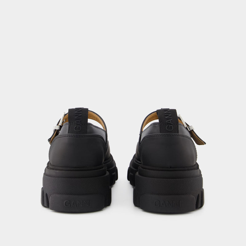 Cleated Mary Jane 黑色植鞣皮乐福鞋