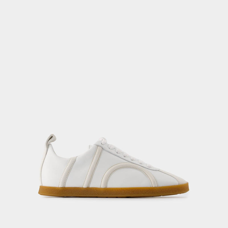 Sneakers 皮质平底小白鞋