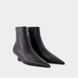 Sharp Ankle Boots - TOTEME - Leather - Black