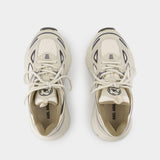 Marathon Sneakers - Axel Arigato - Leather - Beige/Dark Grey