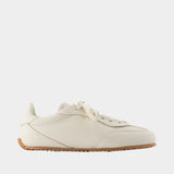 Daze Runner Sneakers - Axel Arigato - Leather - White