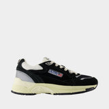 Hyperway Sneakers - Autry - Leather - Black