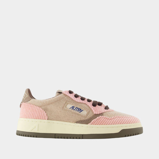 Medalist Low Sneakers - Autry - Synthetic - Pink