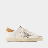 Super Star Sneakers - Golden Goose Deluxe Brand - Leather - White