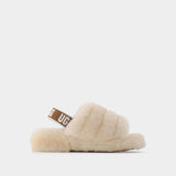 Fluff Yeah Slide in Brown Shearling